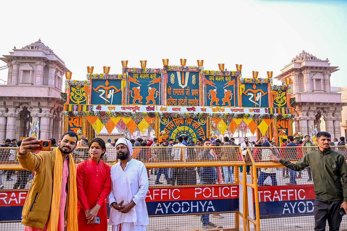 ಬಾಲ ರಾಮನ ಪ್ರಾಣ ಪ್ರತಿಷ್ಠಾಪನೆ ವಾರ್ಷಿಕೋತ್ಸವ: ಸಂಭ್ರಮದಲ್ಲಿ ಮಿಂದೆದ್ದ ಅಯೋಧ್ಯೆ