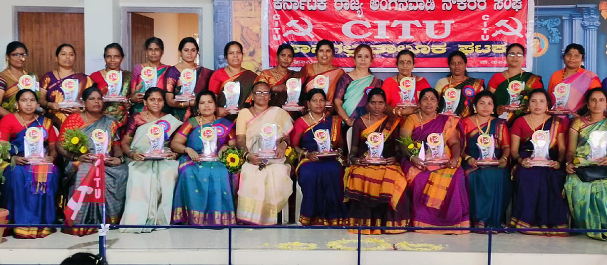 ಸೇವೆ ಗುರುತಿಸುವಲ್ಲಿ ಕೇಂದ್ರ, ರಾಜ್ಯ ಸರ್ಕಾರ ವಿಫಲ: ಸುನಂದಾ