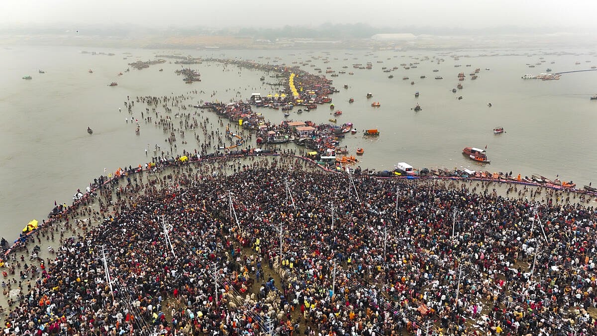 ಮಹಾಕುಂಭ ಮೇಳ: ಗಗನಮುಖಿಯಾದ ವಿಮಾನ ದರ; ಬೆಂಗಳೂರಿನಿಂದ ₹11ಸಾವಿರ!