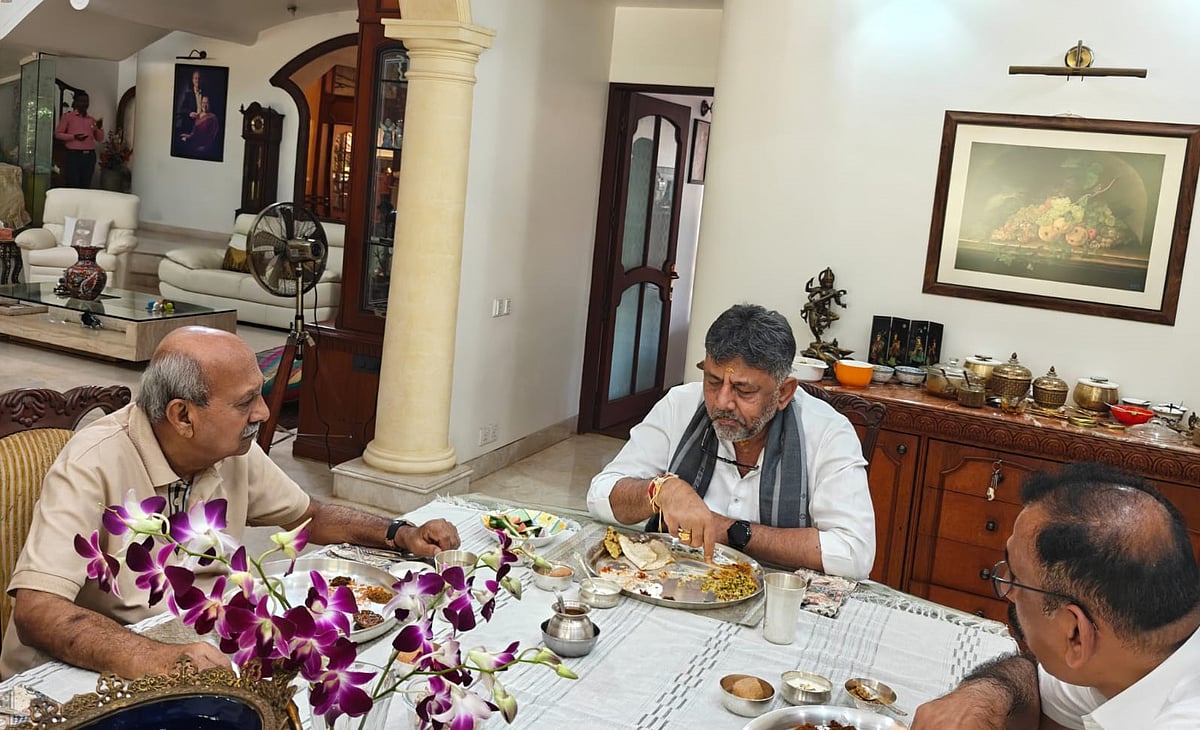 ಪ್ರಭಾಕರ ಕೋರೆ ಅವರನ್ನು ಕಾಂಗ್ರೆಸ್‌ಗೆ ಆಹ್ವಾನಿಸಿಲ್ಲ: ಡಿಕೆಶಿ