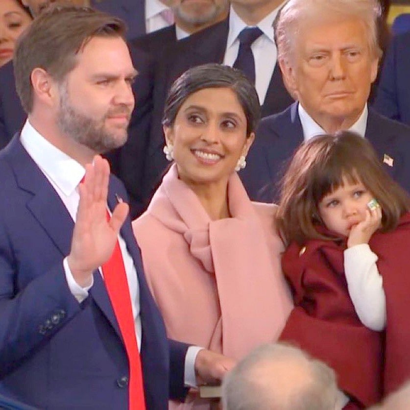 Trump oath ceremony: ಮಿಂಚಿದ ಅಮೆರಿಕದ ‘ಸೆಕೆಂಡ್ ಲೇಡಿ’ ಉಷಾ ಚಿಲುಕುರಿ!