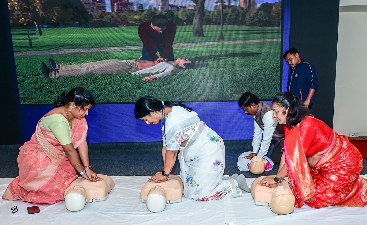 ಬೆಂಗಳೂರು | ಸೈಬರ್ ವಂಚನೆ, ಡಿಜಿಟಲ್ ವ್ಯಸನ ಹೆಚ್ಚಳ: ಪೊಲೀಸರು, ವೈದ್ಯರ ಕಳವಳ