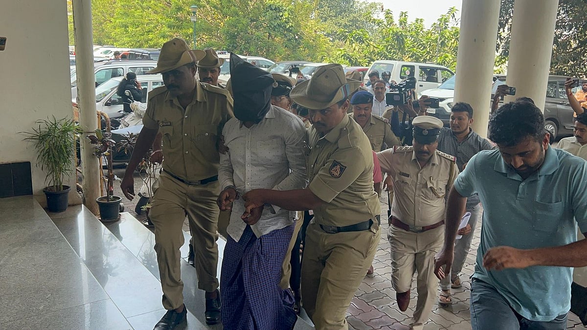 ಮಂಗಳೂರು ಬ್ಯಾಂಕ್ ದರೋಡೆ ಪ್ರಕರಣ: ಇಬ್ಬರು ಆರೋಪಿಗಳು ಪೊಲೀಸ್‌ ಕಸ್ಟಡಿಗೆ