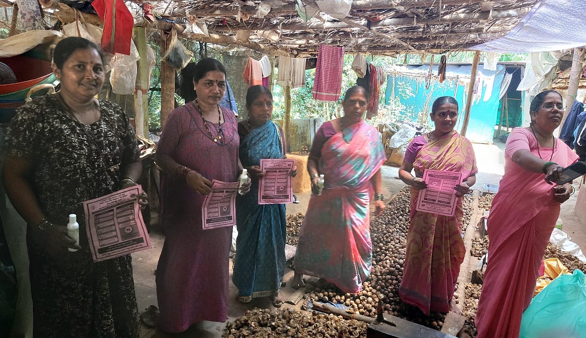 ಕಾರವಾರ | ಮಂಗನ ಕಾಯಿಲೆ ತಡೆಗೆ ಡೆಪಾ ತೈಲ: ಪ್ರತಿ ಮನೆಗೆ ವಿತರಣೆ