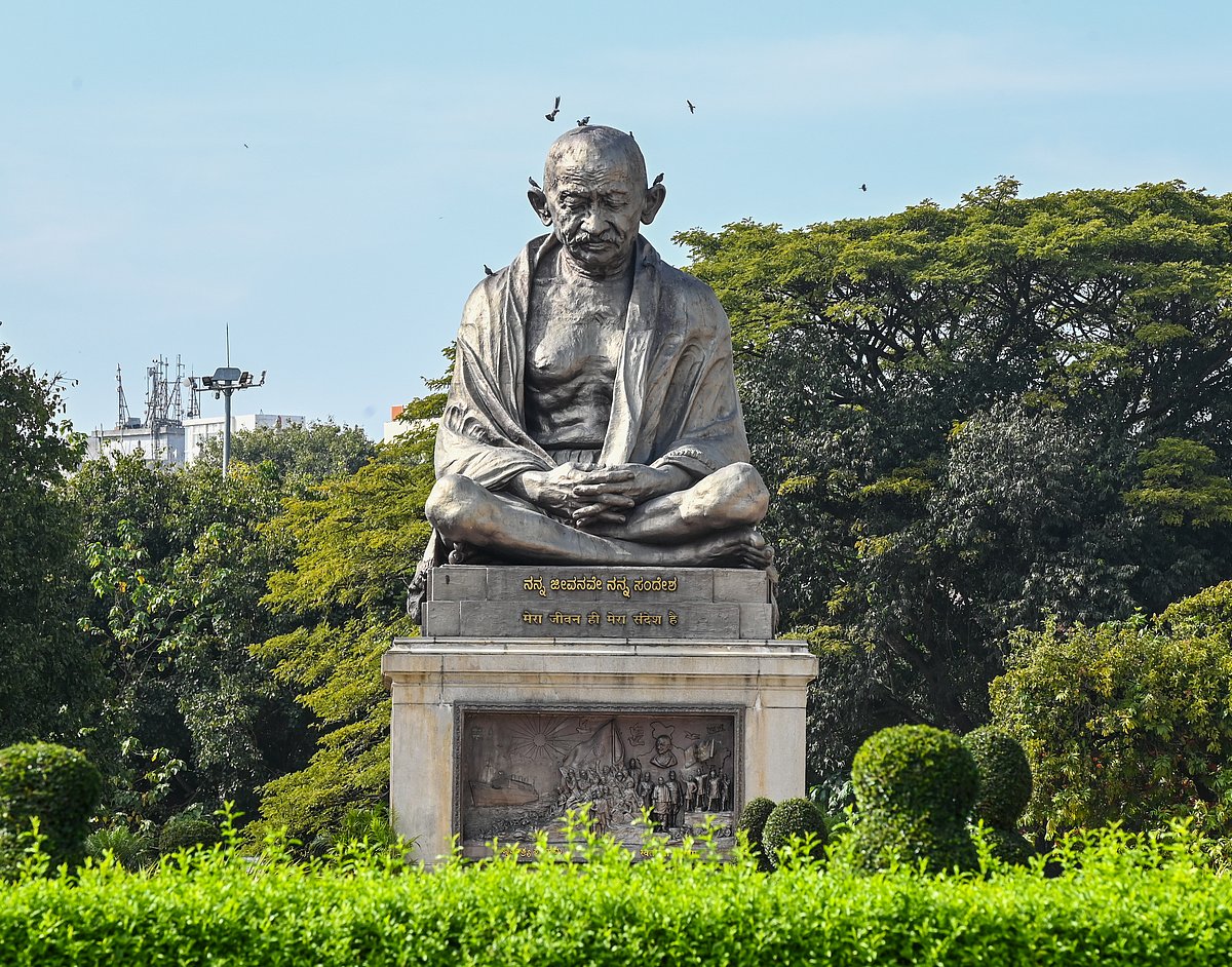 ಪುಣೆ | ಗಾಂಧಿ ಪ್ರತಿಮೆ ಧ್ವಂಸಕ್ಕೆ ಯತ್ನ: ಕಾಂಗ್ರೆಸ್‌, ಎನ್‌ಸಿಪಿ ಕಿಡಿ