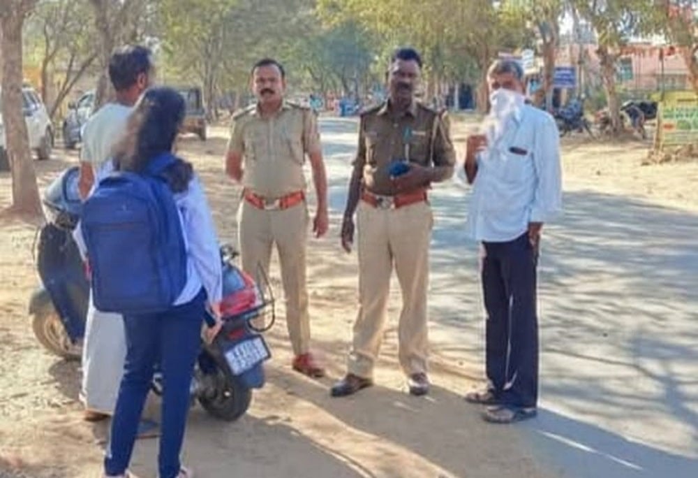 ಚಾಮರಾಜನಗರ: ಮಕ್ಕಳ ವಾಹನ ಚಾಲನೆಗೆ ಪೊಲೀಸರ ಬ್ರೇಕ್‌!