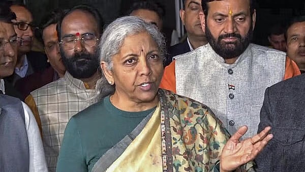 Union Budget 2025 | ಆರ್ಥಿಕ ಸಮೀಕ್ಷೆ ಮಂಡಿಸಿದ ನಿರ್ಮಲಾ ಸೀತಾರಾಮನ್