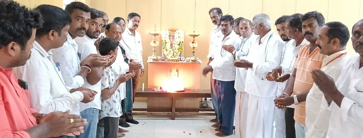 ಮಾಚಿದೇವರ ಕಾಯಕನಿಷ್ಠೆ ಅನುಕರಣೀಯ: ಪುಟ್ಟಮಾದ್ದಯ್ಯ 