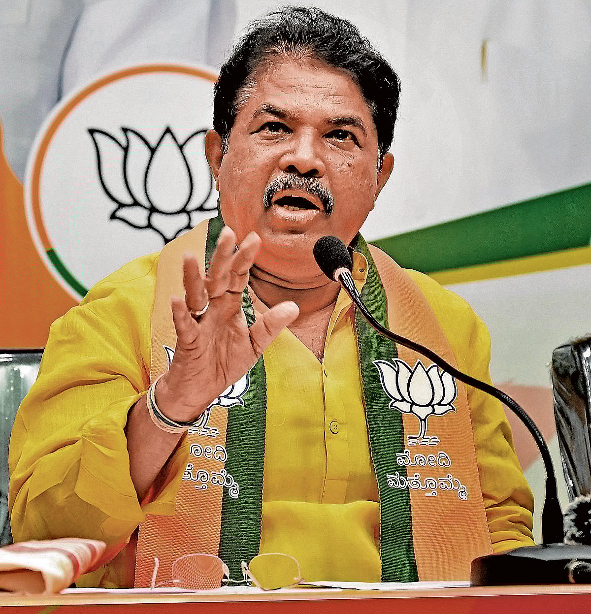 ರಾಜ್ಯದಲ್ಲಿ ಮಹಿಳೆಯರಿಗಿಲ್ಲ ರಕ್ಷಣೆ: ಅಶೋಕ