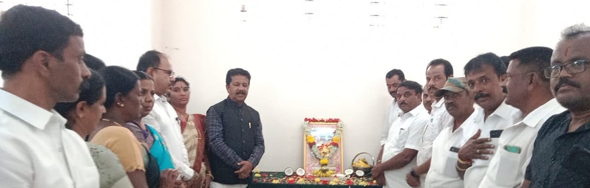 ಶರಣರ ಕಾಯಕ ನಿಷ್ಠೆ ಎಲ್ಲರಿಗೂ ಮಾದರಿ: ಶಾಸಕ ಟಿ.ರಘುಮೂರ್ತಿ