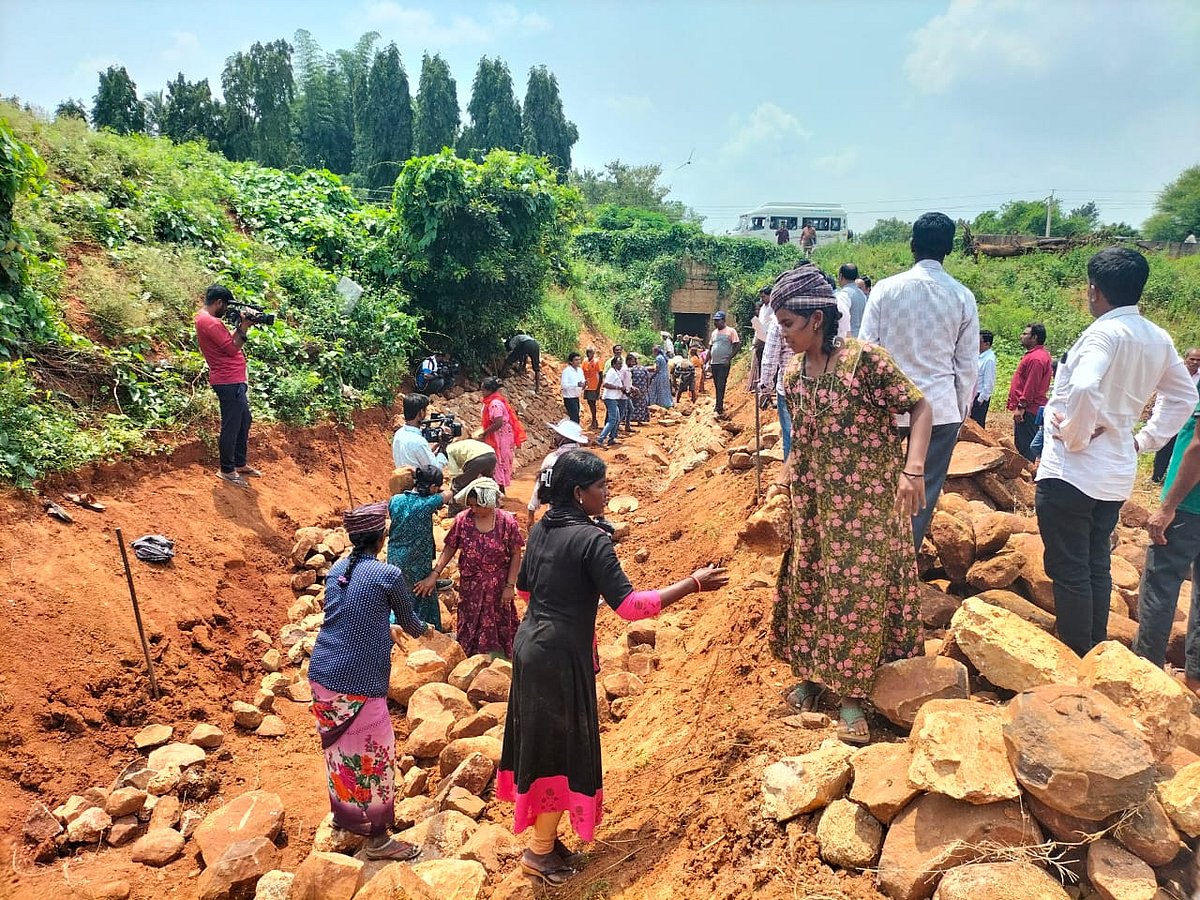 1.55 ಕೋಟಿ ನರೇಗಾ ಕಾರ್ಮಿಕರ ಹೆಸರು ಡಿಲೀಟ್‌: ಕೇಂದ್ರ ಸರ್ಕಾರ ಮಾಹಿತಿ