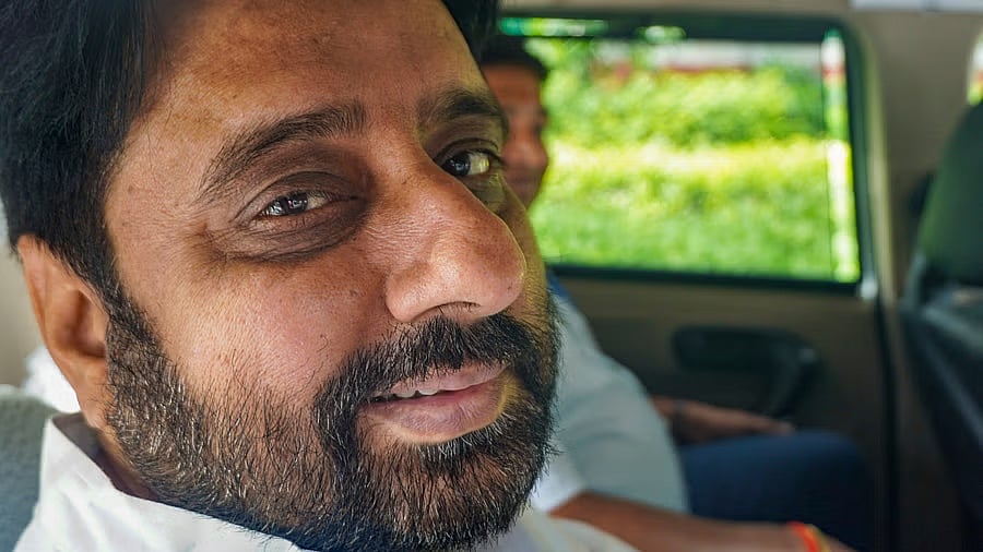 Delhi Elections: ನೀತಿ ಸಂಹಿತೆ ಉಲ್ಲಂಘನೆ; AAP ಶಾಸಕ ಅಮಾನತುಲ್ಲಾ ವಿರುದ್ಧ FIR