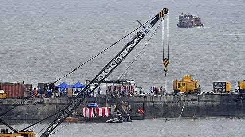 ವಾಣಿಜ್ಯ ಹಡಗಿನಿಂದ ನಾಪತ್ತೆಯಾಗಿದ್ದ ಸಿಬ್ಬಂದಿಯ ಶವ ಅರಬ್ಬೀ ಸಮುದ್ರದಲ್ಲಿ ಪತ್ತೆ