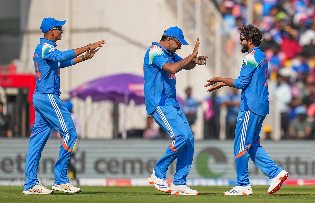 ‘ಪ್ರತಿದಿನ ತಂದೆಯ ಮುಂದೆ ಬಂದು ಅಳುತ್ತಿದ್ದೆ’ ಟೀಂ ಇಂಡಿಯಾ ವೇಗಿ ಭಾವುಕ ಮಾತು