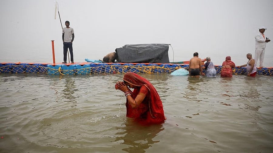 Maha Kumbh 2025: ಪಾಕಿಸ್ತಾನದ ಹಿಂದೂಗಳಿಂದ ಪ್ರಯಾಗರಾಜ್‌ನಲ್ಲಿ ಪುಣ್ಯಸ್ನಾನ