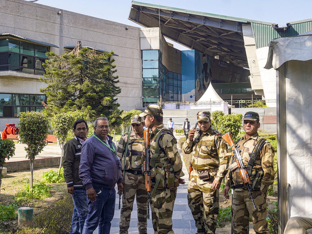 Delhi Election Results: ಬಿಗಿ ಭದ್ರತೆಯ ನಡುವೆ 19 ಕೇಂದ್ರಗಳಲ್ಲಿ ಮತ ಎಣಿಕೆ 