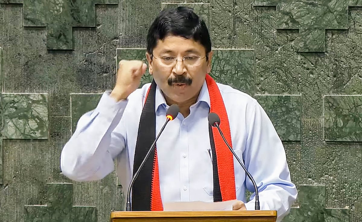 ಲೋಕಸಭಾ ಕಲಾಪದ ಸಂಸ್ಕೃತ ಅನುವಾದಕ್ಕೆ ಡಿಎಂಕೆ ಆಕ್ಷೇಪ