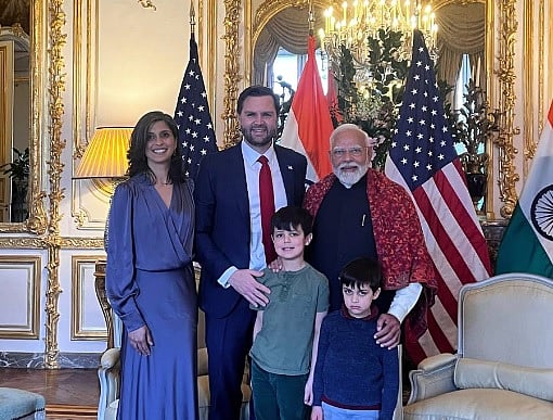 ಅಮೆರಿಕ ಉಪಾಧ್ಯಕ್ಷ ಜೆ.ಡಿ.ವ್ಯಾನ್ಸ್–ಉಷಾ ದಂಪತಿ ಭೇಟಿಯಾದ ಪ್ರಧಾನಿ ಮೋದಿ