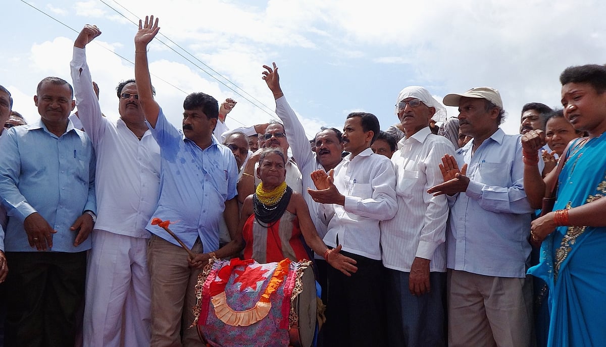 ಹಾಡುತ್ತಲೇ ಇರಲಿ ಜಾನಪದ ಕೋಗಿಲೆ: ಸುಕ್ರಿ ಬೊಮ್ಮಗೌಡರಿಗೆ ನುಡಿ ನಮನ