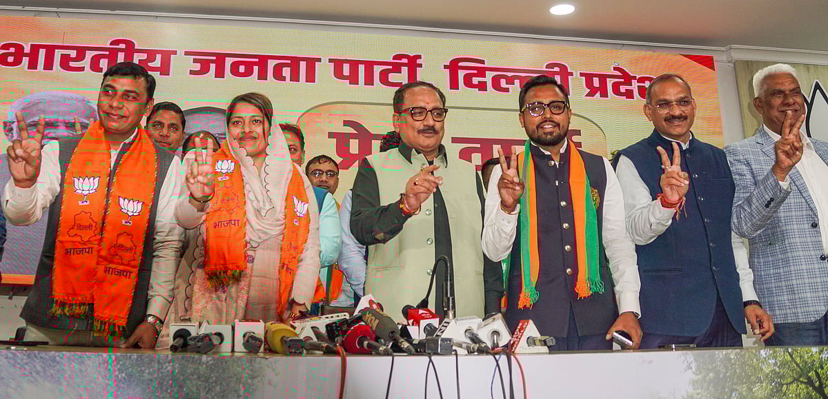ದೆಹಲಿ | ಮೂವರು ಎಎಪಿ ಪಾಲಿಕೆ ಸದಸ್ಯರು ಬಿಜೆಪಿಗೆ ಸೇರ್ಪಡೆ: ಗದ್ದುಗೆ ಕನಸು?