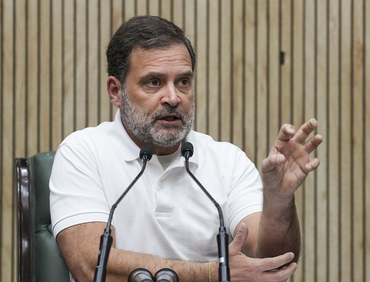 ಮಧ್ಯರಾತ್ರಿ ನೂತನ CEC ನೇಮಕ: ಅಗೌರವ ಎಂದ ರಾಹುಲ್ ಗಾಂಧಿ