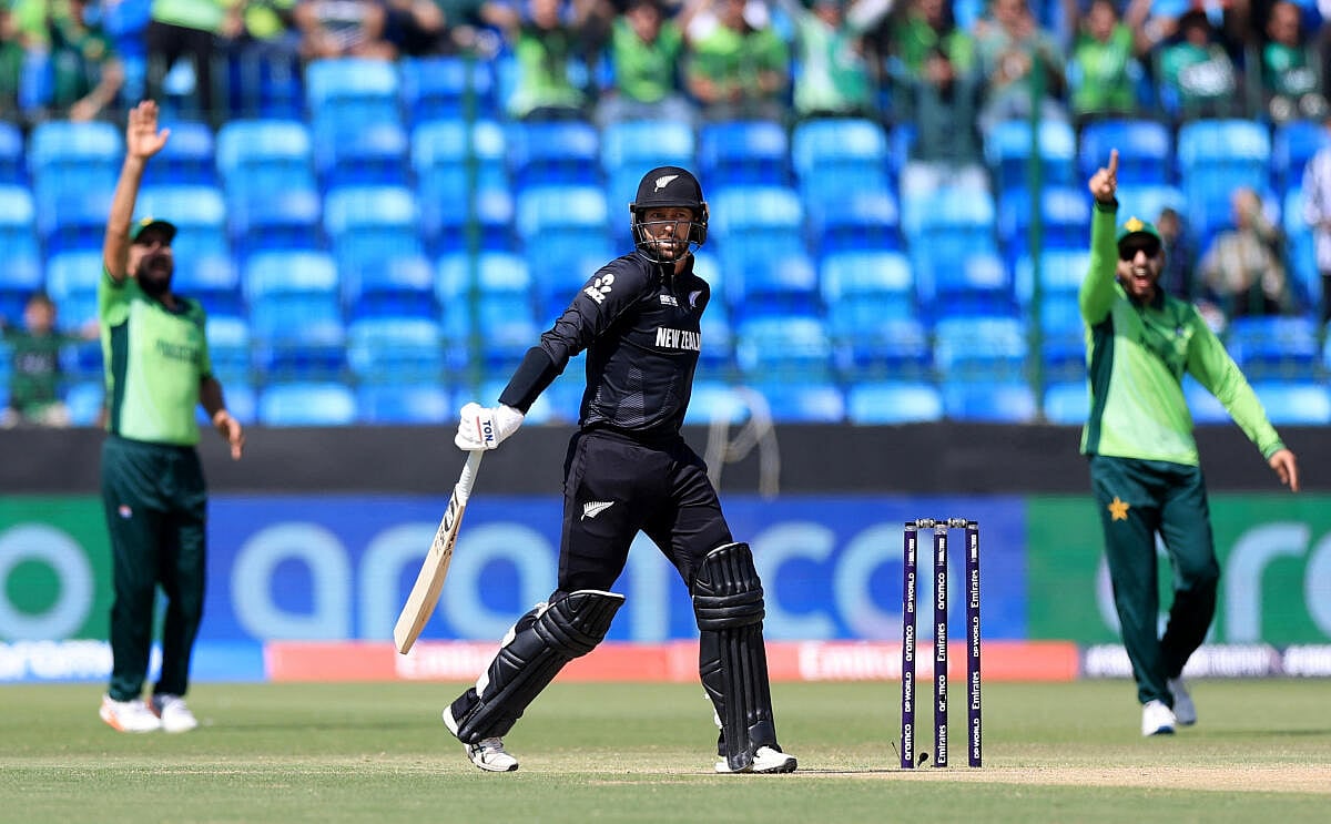 Champions Trophy: ಖಾಲಿ ಕ್ರೀಡಾಂಗಣ; ಪ್ರೇಕ್ಷಕರು ಎಲ್ಲಿ? ಮೈಕಲ್ ವಾನ್ ಪ್ರಶ್ನೆ