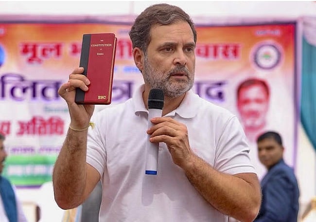 ದಲಿತರ ಹತ್ತಿಕ್ಕುತ್ತಿರುವ ವ್ಯವಸ್ಥೆ: ಕಾಂಗ್ರೆಸ್ ನಾಯಕ ರಾಹುಲ್ ಗಾಂಧಿ ಕಿಡಿ