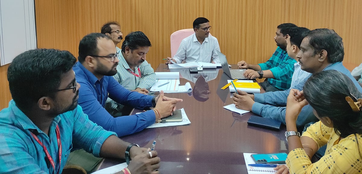 ಆಧಾರ್ ಕಾರ್ಡ್ ತಿದ್ದುಪಡಿ, ನವೀಕರಣ: ಅನಾರೋಗ್ಯ ಪೀಡಿತರಿಗೆ ಮನೆ ಬಾಗಿಲಲ್ಲೇ ಸೇವೆ