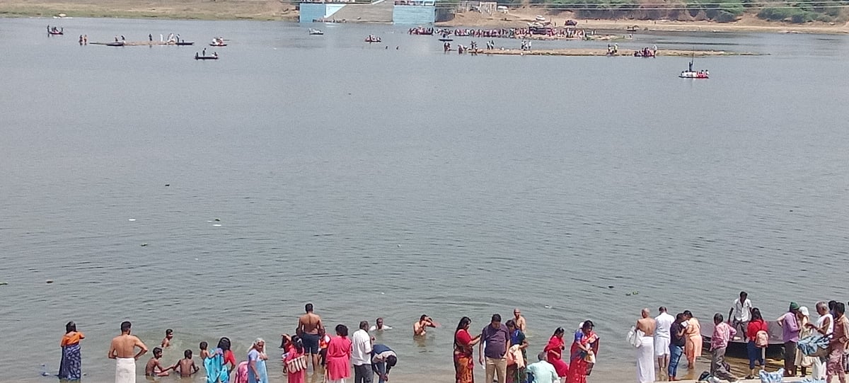 ತಿ. ನರಸೀಪುರ ತ್ರಿವೇಣಿ ಸಂಗಮದಲ್ಲಿ ಮಾಘ ಸ್ನಾನ