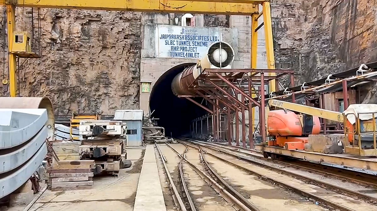 ಸುರಂಗ ಕುಸಿತ: ರಕ್ಷಣಾ ಕಾರ್ಯಾಚರಣೆ ಕಷ್ಟಕರ–ಸಚಿವ