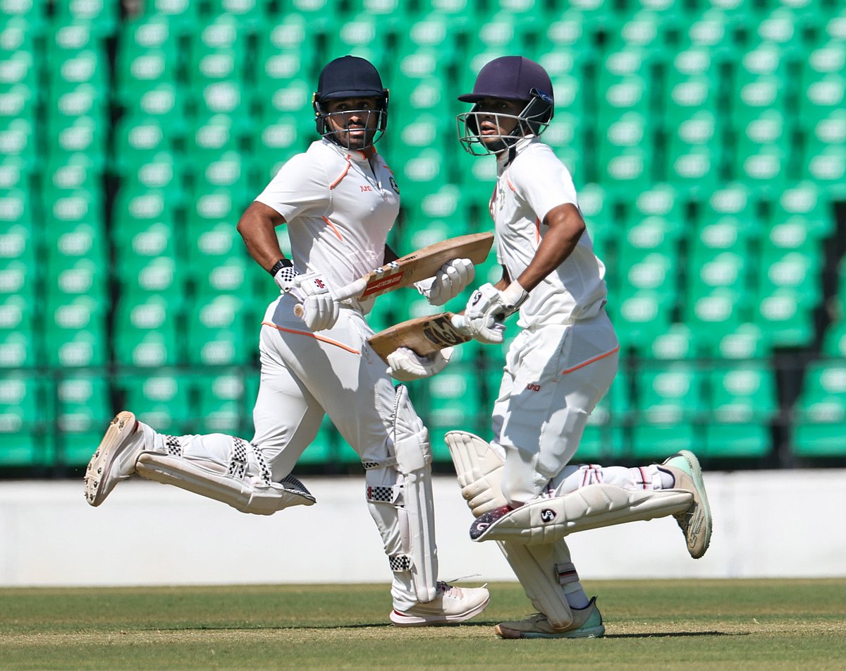 ರಣಜಿ ಟ್ರೋಫಿ ಕ್ರಿಕೆಟ್‌ |ವಿದರ್ಭ ನೆರವಿಗೆ ಮಾಲೆವಾರ್, ನಾಯರ್