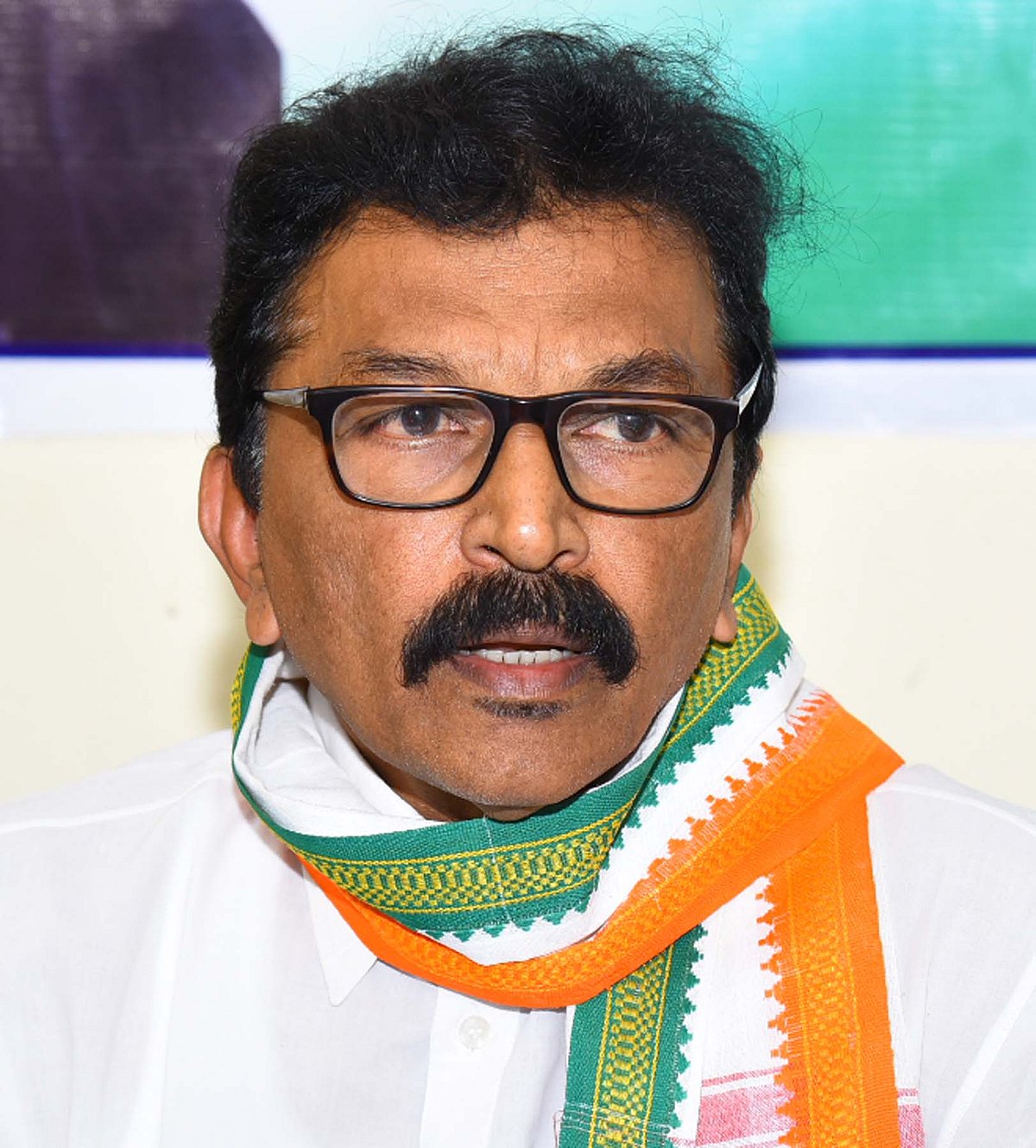 ಈಶ ಪ್ರತಿಷ್ಠಾನ ಕಾರ್ಯಕ್ರಮಕ್ಕೆ ಡಿಕೆಶಿ ಭಾಗಿ: AICC ಕಾರ್ಯದರ್ಶಿ ಮೋಹನ್‌ ಆಕ್ಷೇಪ