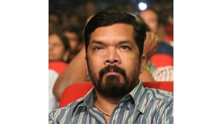 ತೆಲುಗಿನ ಹಿರಿಯ ನಟ, ಲೇಖಕ ಪೋಸಾನಿ ಕೃಷ್ಣ ಮುರಳಿ ಬಂಧನ
