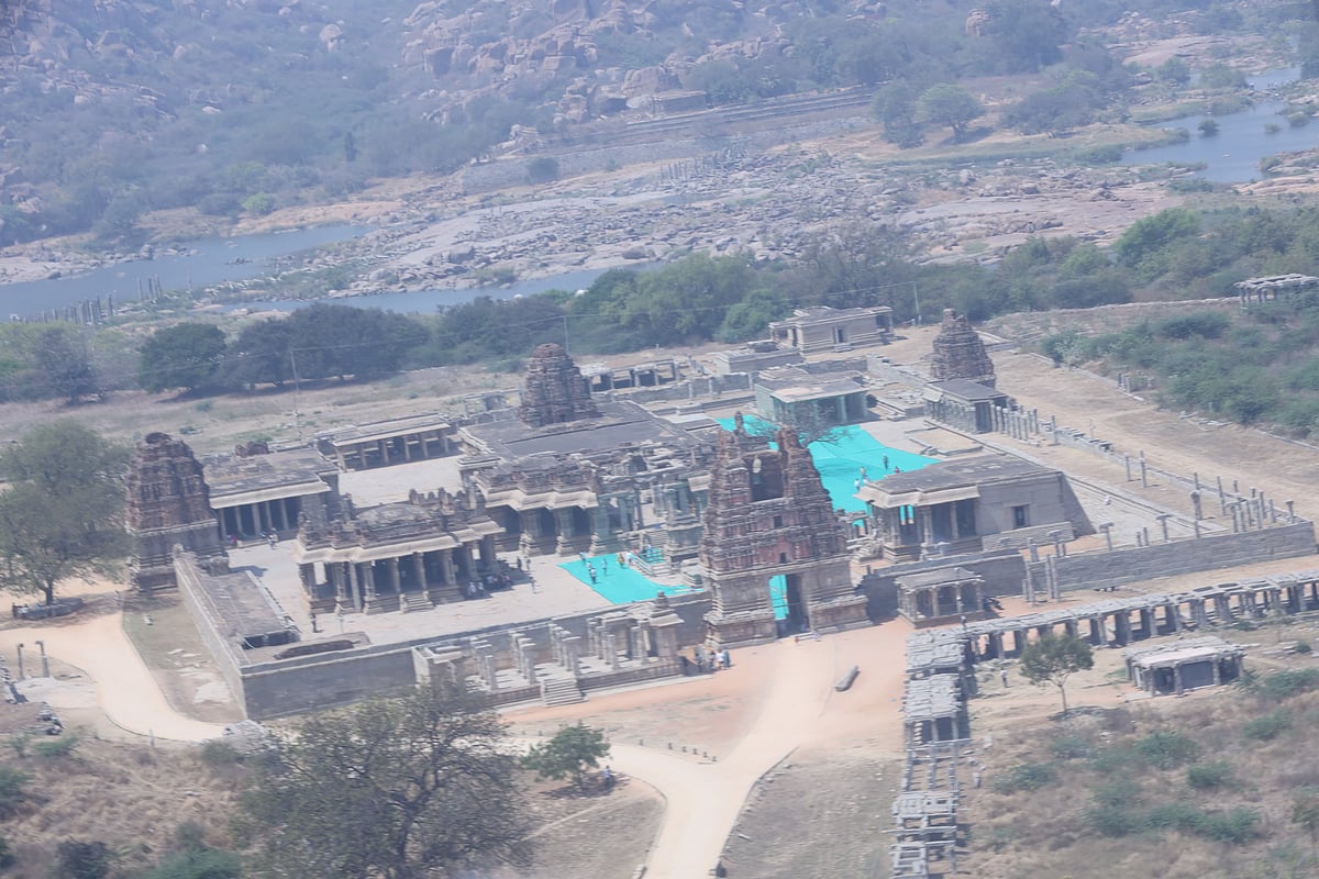 Photos | ಹೆಲಿಕಾಪ್ಟರ್‌ನಿಂದ ಕಂಡ ಹಂಪಿಯ ವಿಹಂಗಮ ನೋಟ