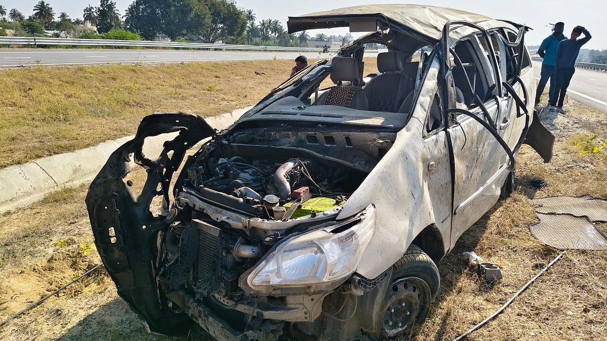 ಚೆನ್ನೈ- ಬೆಂಗಳೂರು ಎಕ್ಸ್‌ಪ್ರೆಸ್‌ ವೇನಲ್ಲಿ ಭೀಕರ ಅಪಘಾತ: ಕೋಲಾರದ ನಾಲ್ವರು ಸಾವು