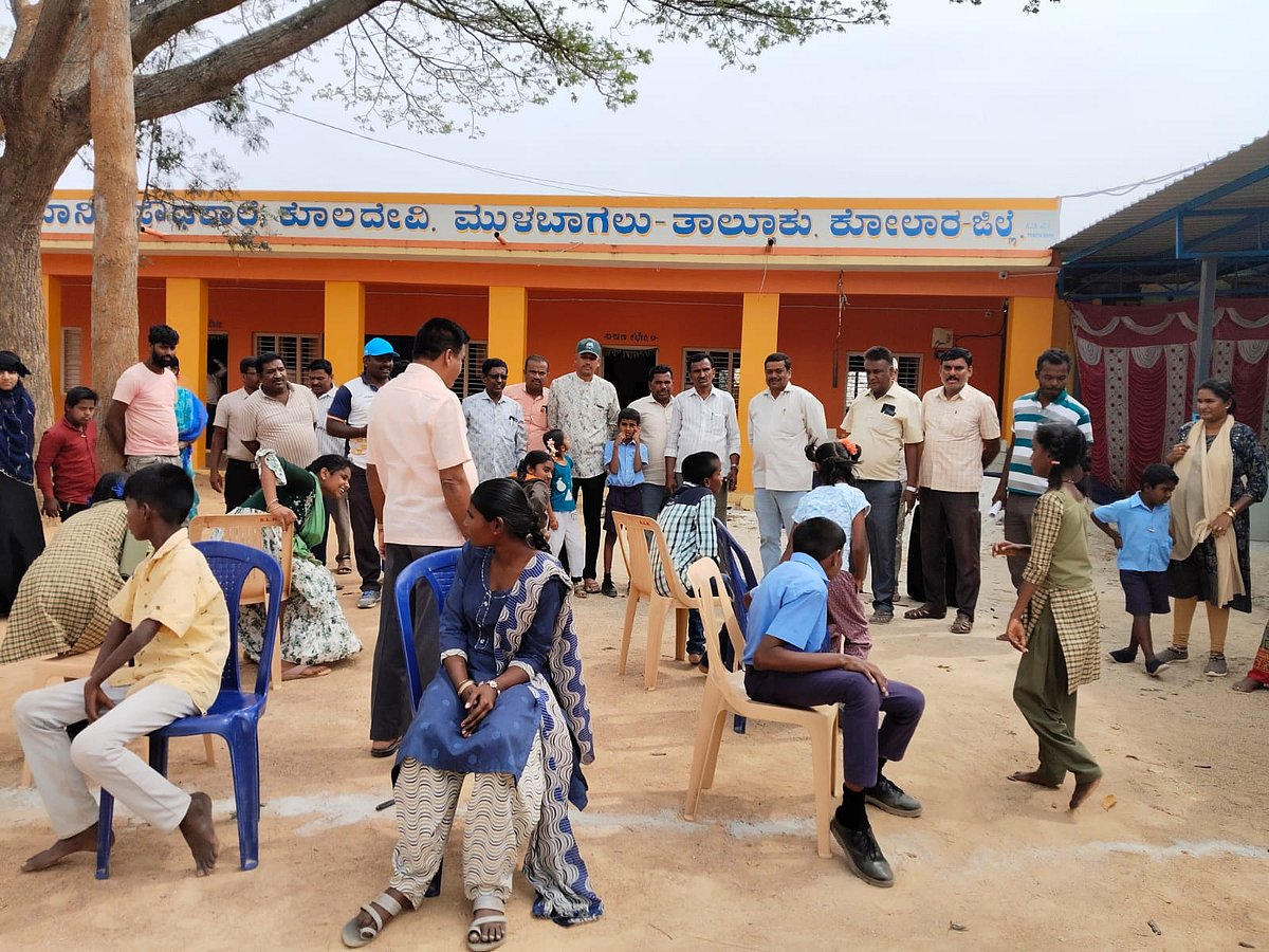 ಮುಳಬಾಗಿಲು: ವಿಶೇಷ ಚೇತನರಿಗೆ ಕ್ರೀಡಾಕೂಟ