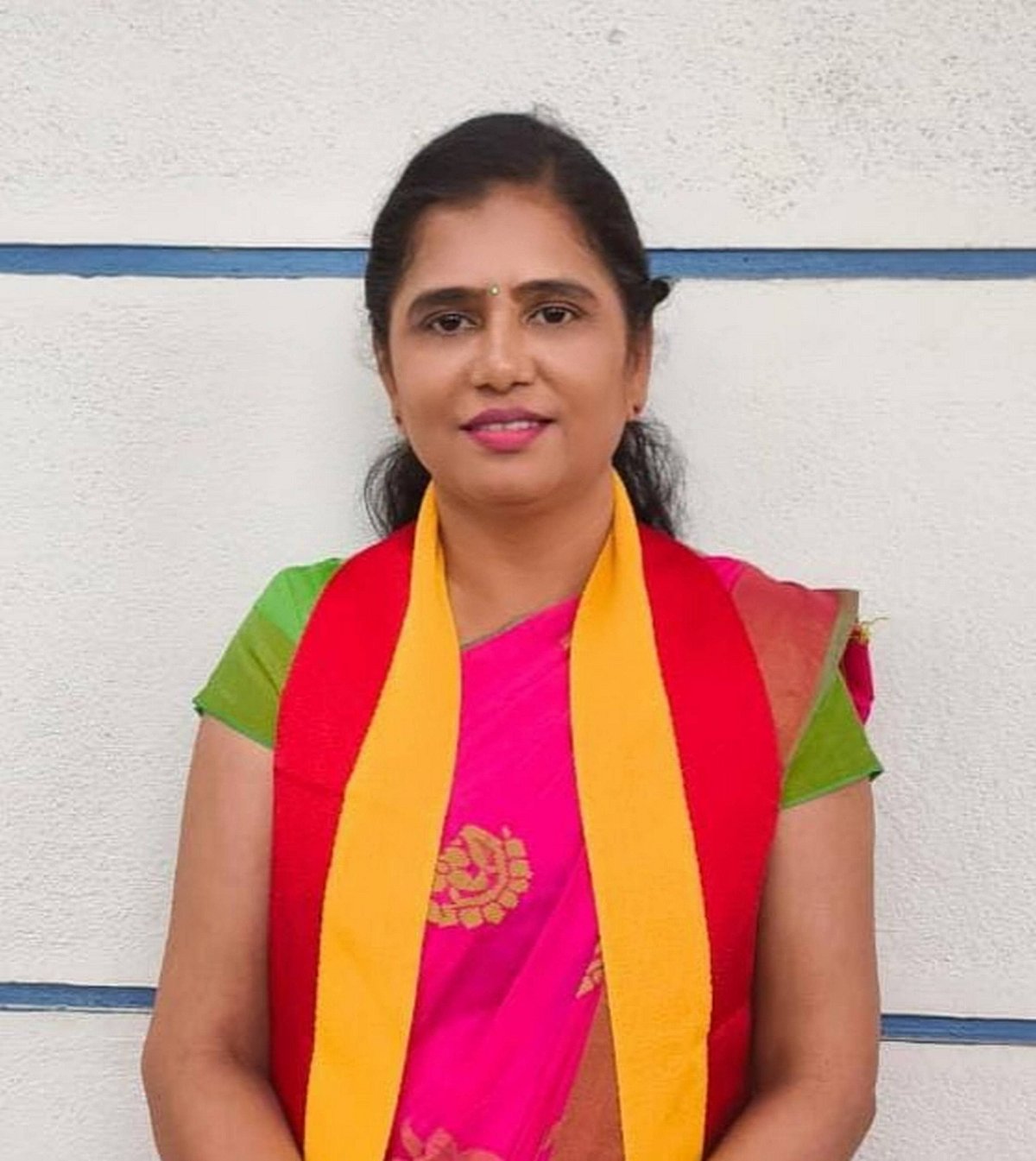 International Women's Day | ಭಿಕ್ಷುಕರಿಗೆ ಕ್ಷೌರ: ಶೀಲಾ ಸೇವೆ