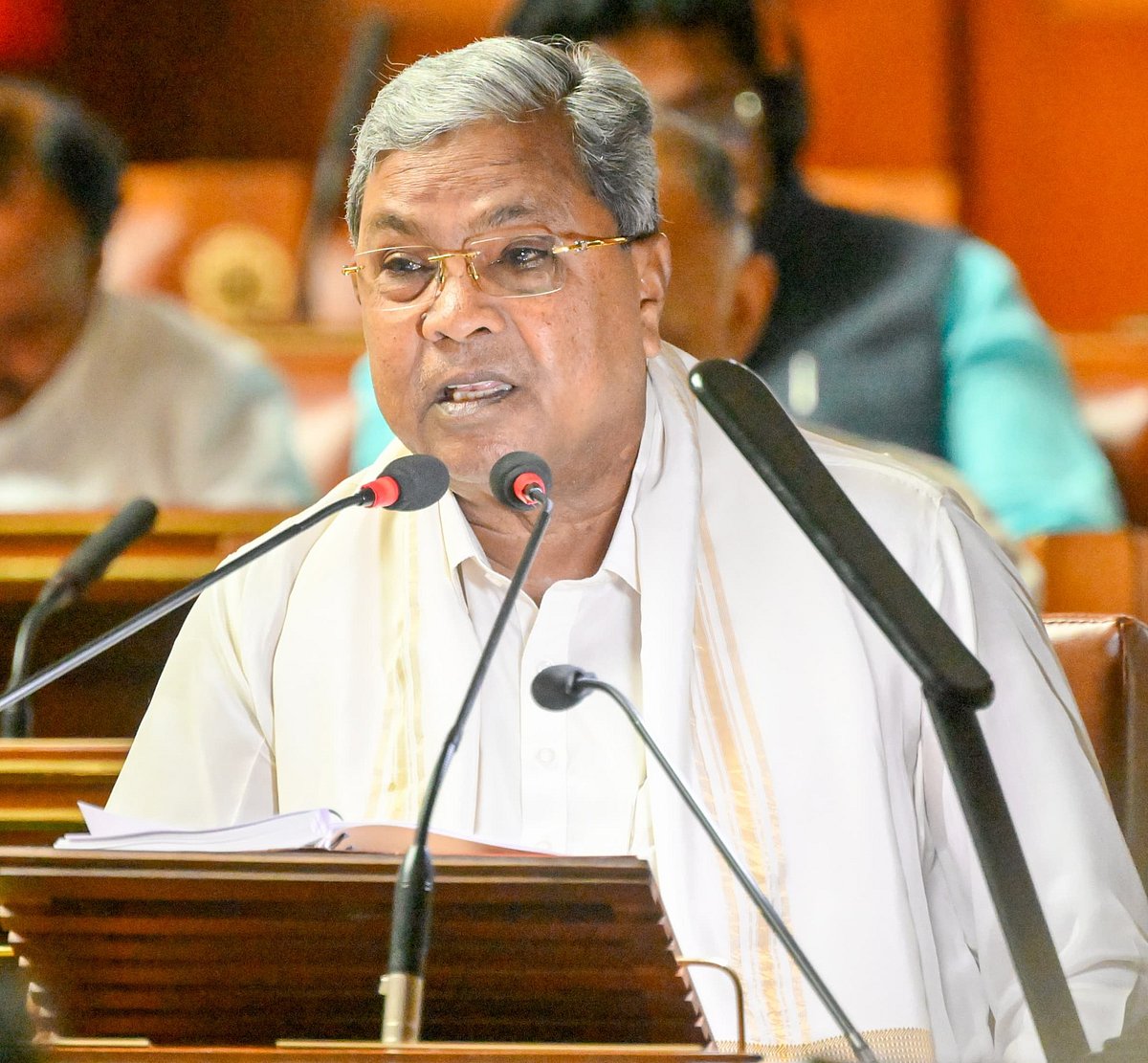 ಕೇಂದ್ರದ ಸಾಲದ ಬಗ್ಗೆ ಬಿಜೆಪಿಗರ ಮೌನ ಏಕೆ: ಸಿದ್ದರಾಮಯ್ಯ ಪ್ರಶ್ನೆ