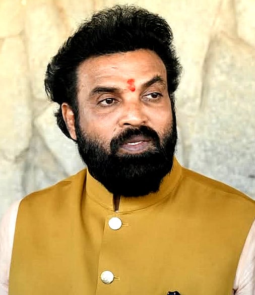 ರಾಜ್ಯದಲ್ಲಿ ಶೀಘ್ರ ರಾಜಕೀಯ ಧ್ರುವೀಕರಣ: ಶ್ರೀರಾಮುಲು