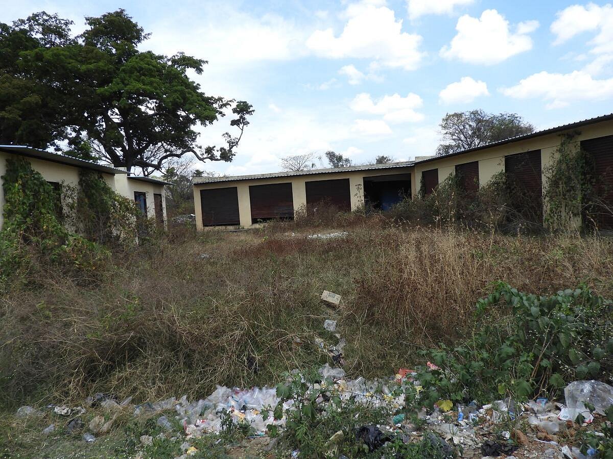 ಶ್ರವಣಬೆಳಗೊಳ: ಪಾಳು ಬಂಗಲೆಯಾದ ಸಂಕೀರ್ಣ