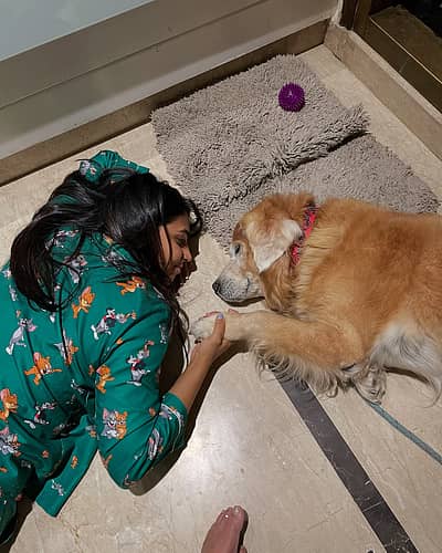 ಪ್ರೀತಿಯ  ಶ್ವಾನ 'ಸಿಂಬಾ' ಜತೆ  ನಟಿ ಸಪ್ತಮಿ ಗೌಡ