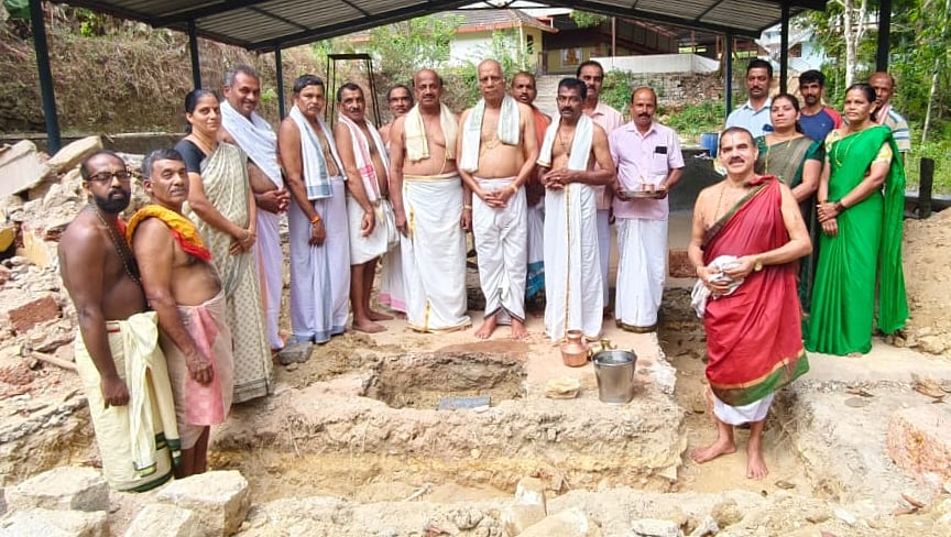 ಹೆಬ್ರಿ: ನಾಗದೇವರ ಶಿಲಾ ಮಂಟಪಕ್ಕೆ ಶಿಲಾನ್ಯಾಸ