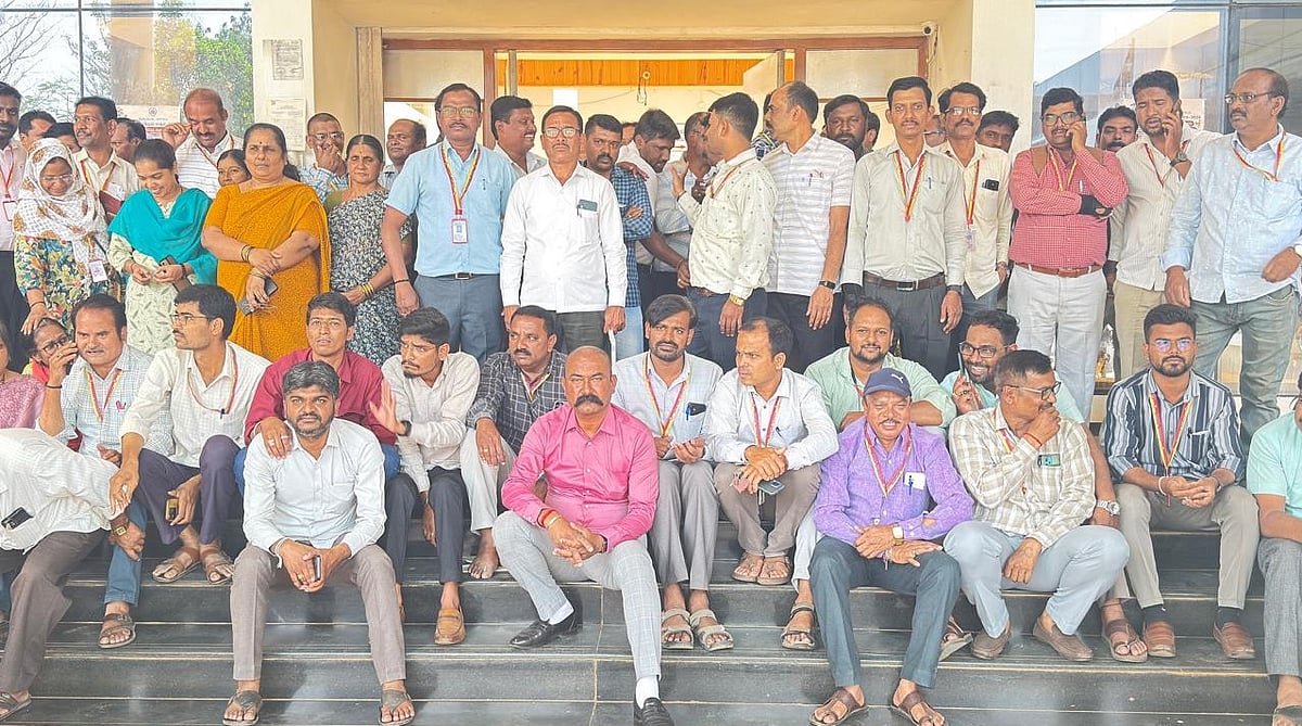 ಬೆಳಗಾವಿ ಪಾಲಿಕೆ ಸದಸ್ಯನಿಂದ ನಿಂದನೆ: ಧರಣಿ