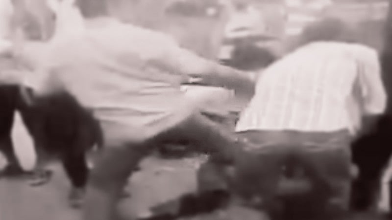 Holi 2025 | ಹೋಳಿ ಸಂಭ್ರಮದ ವೇಳೆ ಬಣ್ಣ ಎರಚಿದ್ದಕ್ಕೆ ಜಗಳ: ವ್ಯಕ್ತಿ ಮೇಲೆ ಹಲ್ಲೆ