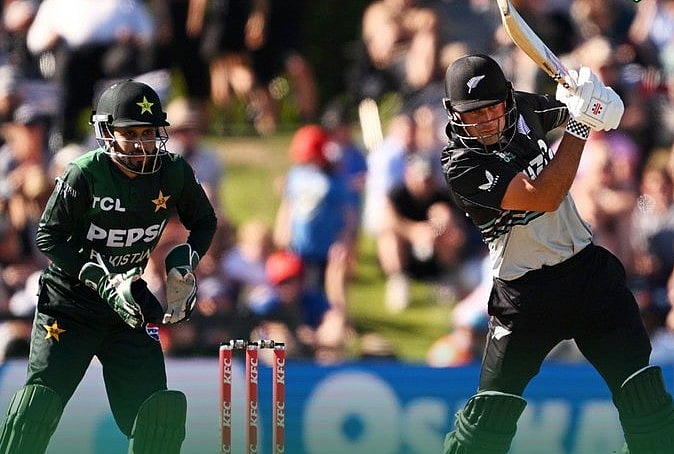 ಚಾಂಪಿಯನ್ಸ್ ಟ್ರೋಫಿ ಬೆನ್ನಲ್ಲೇ ಪಾಕ್‌ಗೆ ಮತ್ತೆ ಮುಖಭಂಗ; 91ಕ್ಕೆ ಆಲೌಟ್, ಸೋಲು