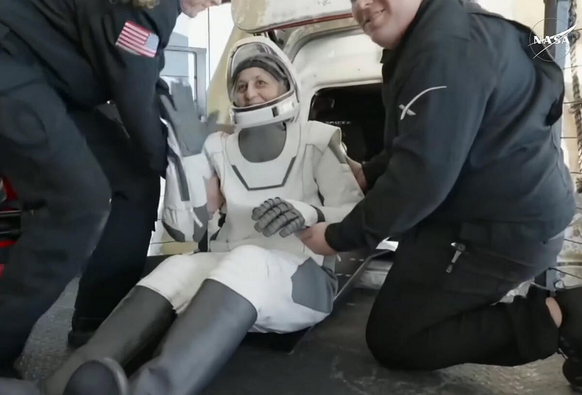 ಭಾರತಕ್ಕೆ ನಿಮ್ಮ ಅಗತ್ಯವಿದೆ: ಭೂಮಿಗೆ ಮರಳಿದ ಸುನಿತಾಗೆ ಇಸ್ರೊ ಅಧ್ಯಕ್ಷ ಸ್ವಾಗತ