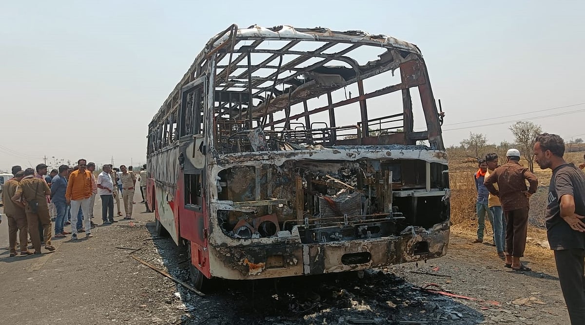 ಔರಾದ್: ಹೊತ್ತಿ ಉರಿದ ಬಸ್, 25 ಪ್ರಯಾಣಿಕರ ಪಾರು