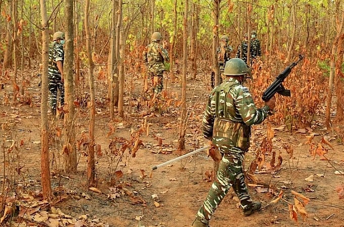 ಛತ್ತೀಸಗಢದಲ್ಲಿ ಎರಡು ಪ್ರತ್ಯೇಕ ಎನ್‌ಕೌಂಟರ್‌: 30 ನಕ್ಸಲರ ಹತ್ಯೆ 