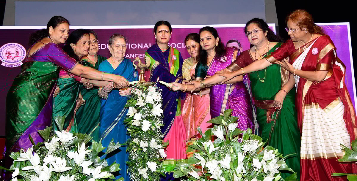 ಸವಾಲು ಎದುರಿಸಲು ಆತ್ಮವಿಶ್ವಾಸ ಮುಖ್ಯ: ಸಂಸದೆ ಡಾ.ಪ್ರಭಾ ಮಲ್ಲಿಕಾರ್ಜುನ್‌