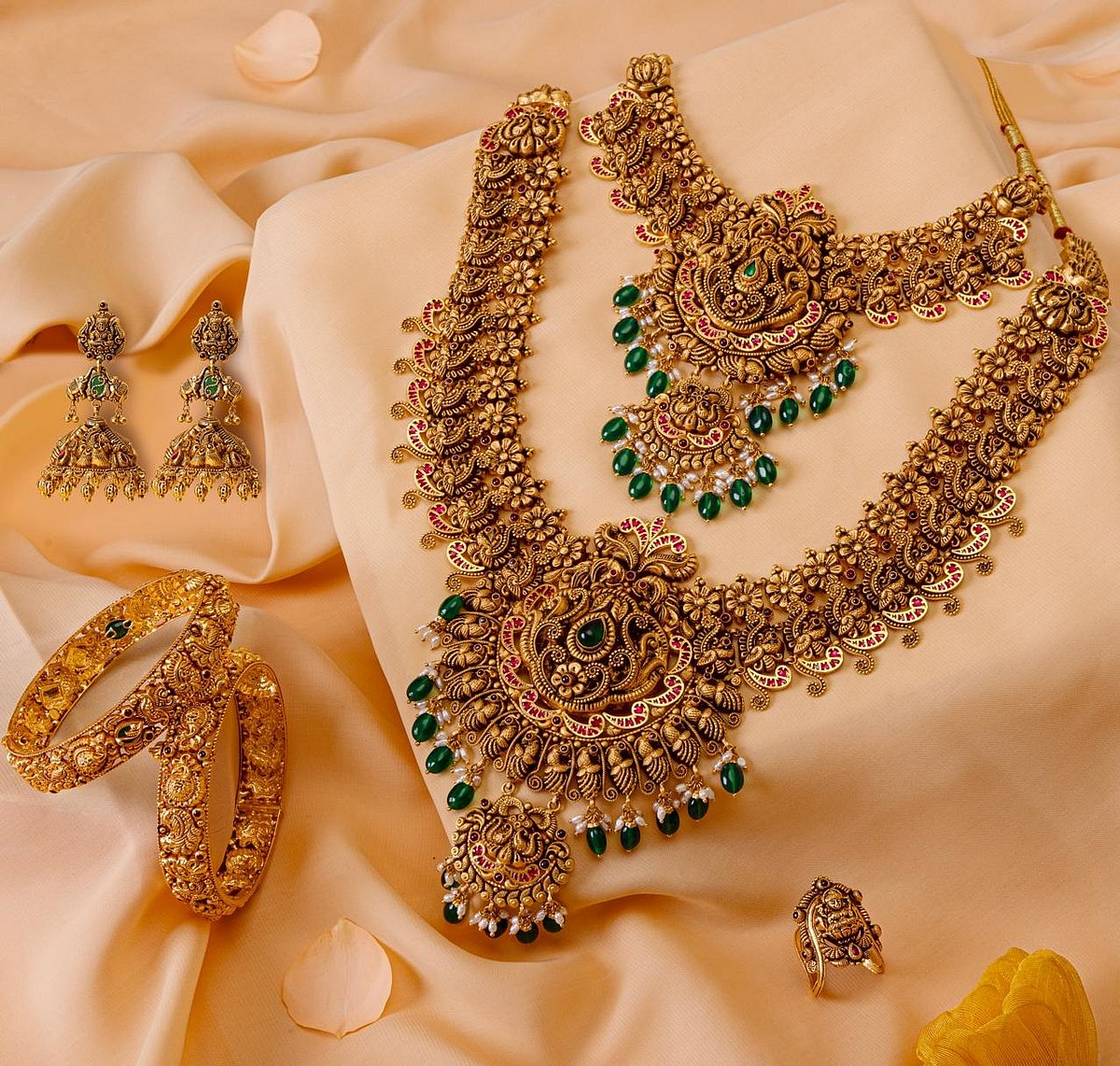 Gold Rate | ಮಧ್ಯಮ ವರ್ಗಕ್ಕೆ ಚಿನ್ನ ಭಾರ: ಸಣ್ಣ ಆಭರಣ ಅಂಗಡಿಗಳು ಮುಚ್ಚುವ ಆತಂಕ